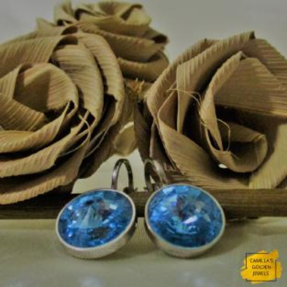 Round Blue Topaz Gemstone Pendant Earrings in Sterling Silver encasement